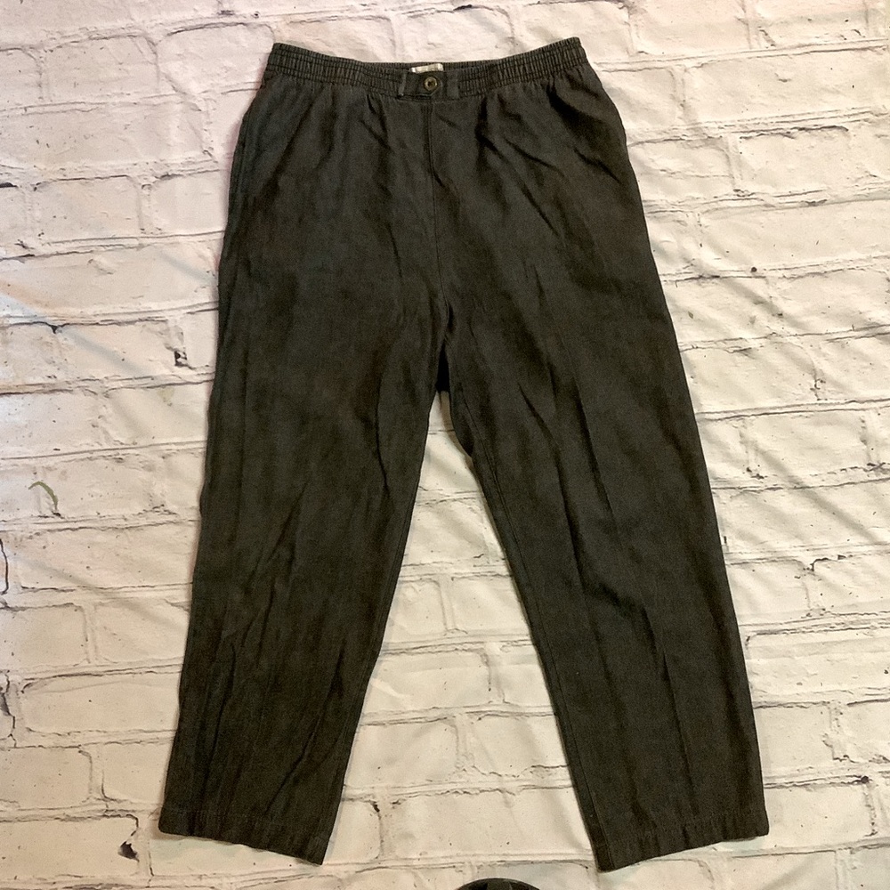 DRAPERS AND DAMON PANTS.